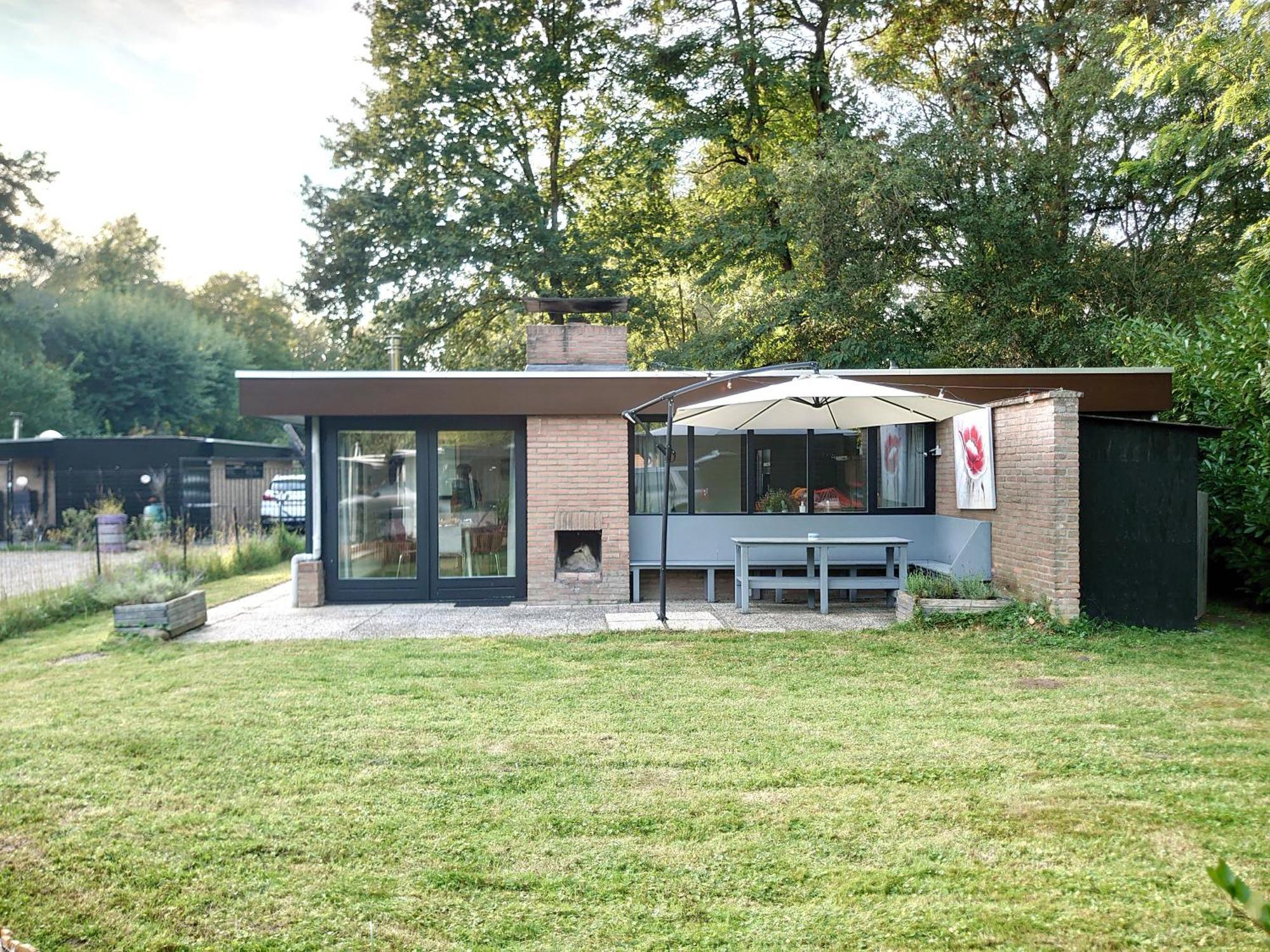Zonnige Vrijstaande Bungalow In Prachtige Omgeving! Rekem Eksteriør bilde